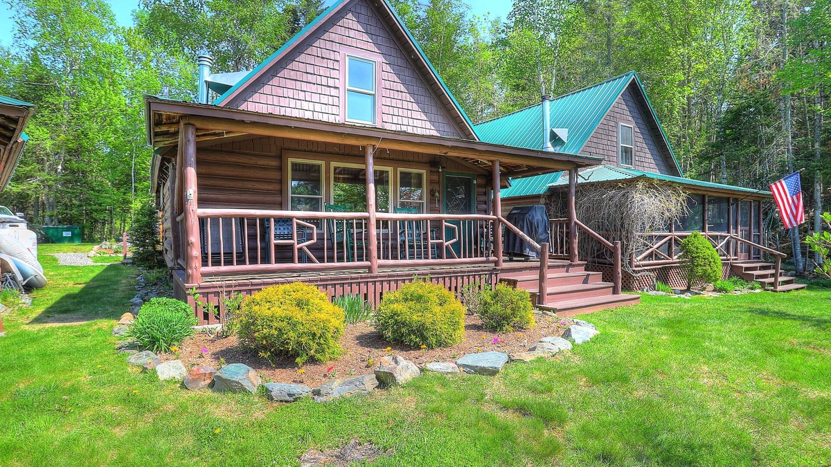Rangeley Cabin | Haines Landing - 7 Spruce Street - shared waterfront on Mooselook