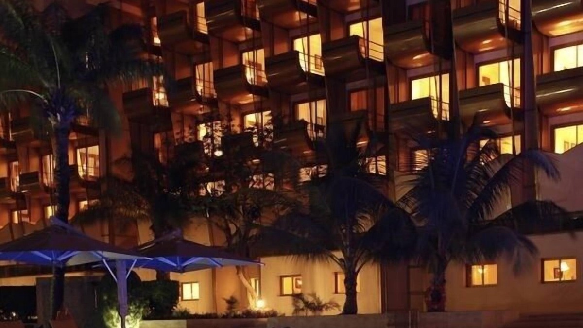 Bissau Hotel | Hala Hotel & Aqua Park