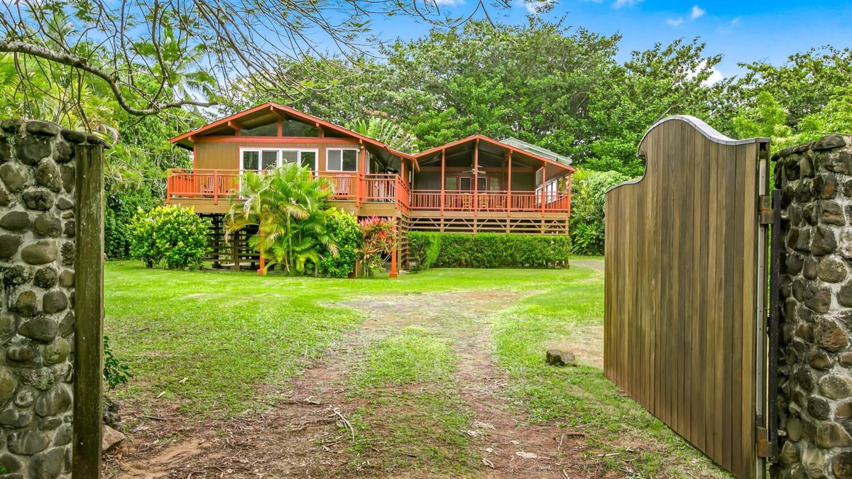 Wainiha House | Hale Koolau, A Tropical Paradise, A/C TVNC #1017