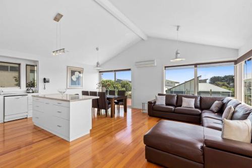 Indented Head House | Half Moon Bay Hideaway 1 min to Foreshore