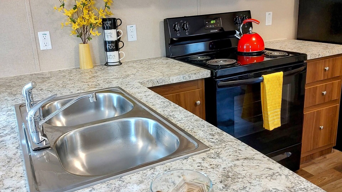 Silver Springs Ski Chalet | Half Moon Hide Away - Pet friendly Silver Springs Chalet!