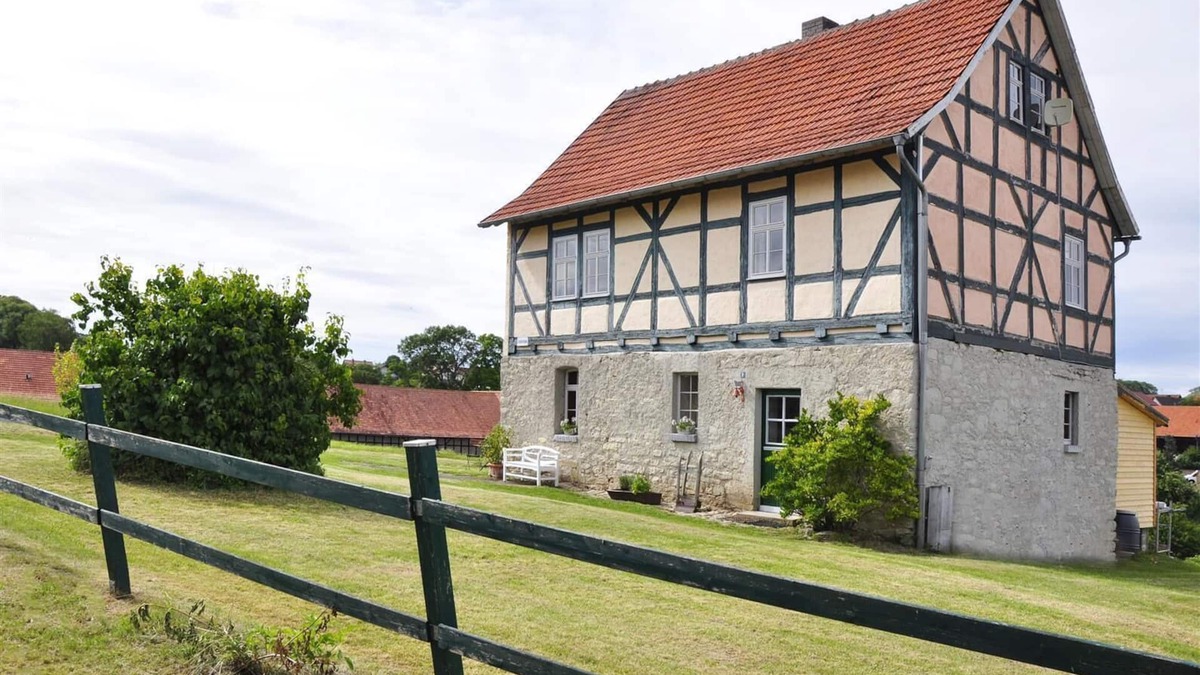 Willershausen House | half-timbered house from the 18 century, with view on the Wartburg