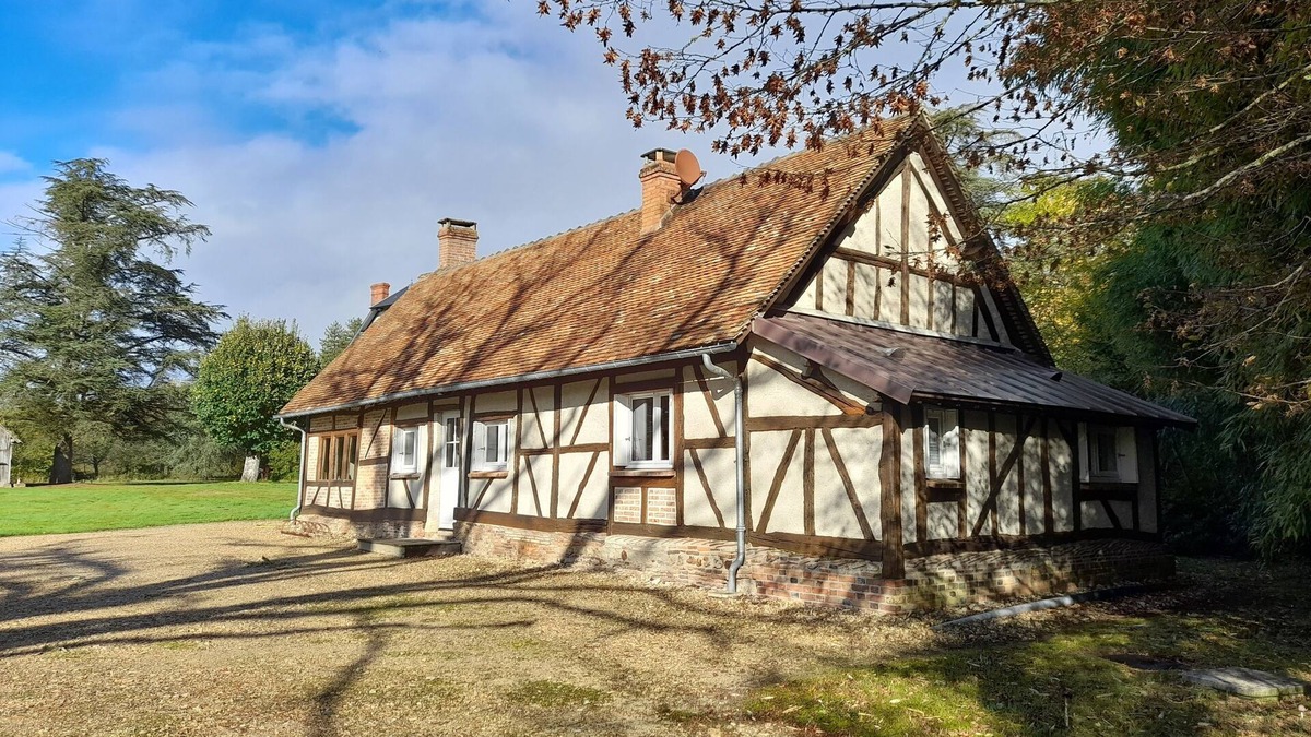 Nancay House | Half-timbered house in NANCAY for 4 people 5min from Radioastronomie