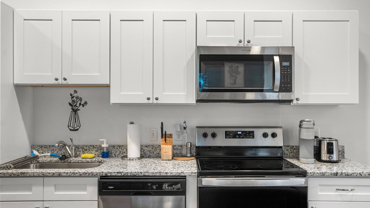 Cultural District Apartment | Halftime Hideaway in Downtown
