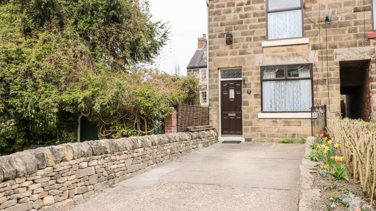 Belper House | HALFWAYS, pet friendly, with a garden in Belper