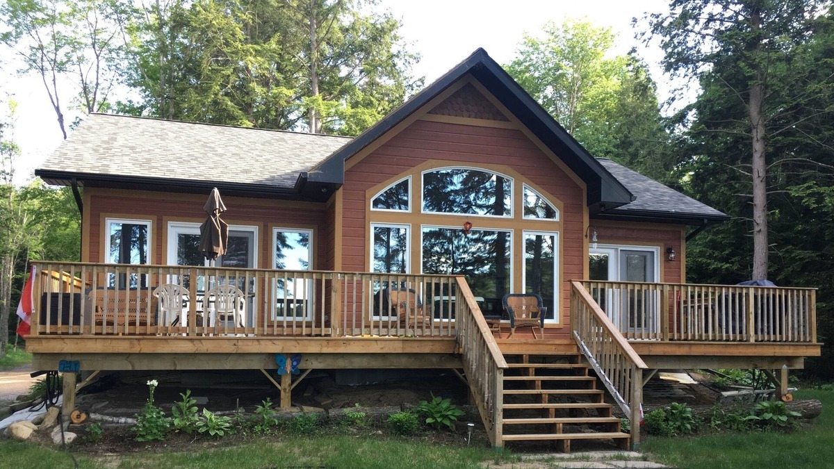 Dysart et al Cottage | Haliburton Hideaway-Private Lakefront Cottage **BOOK your HOLIDAY get away NOW**