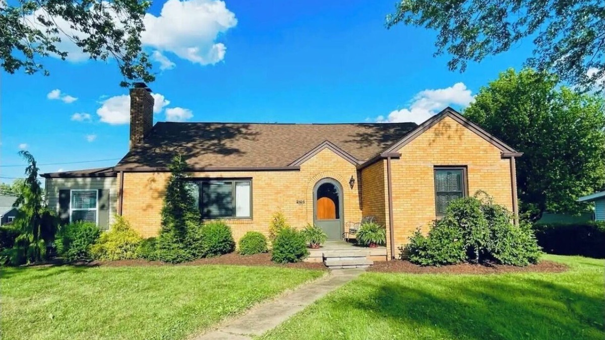 Canton House | Hall of Fame, home away from home, clean and spacious!