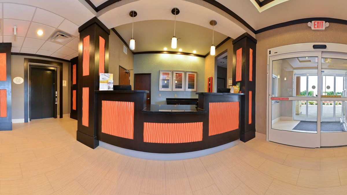 Lakeview Jefferson County Hotel | Hallmarc Studios