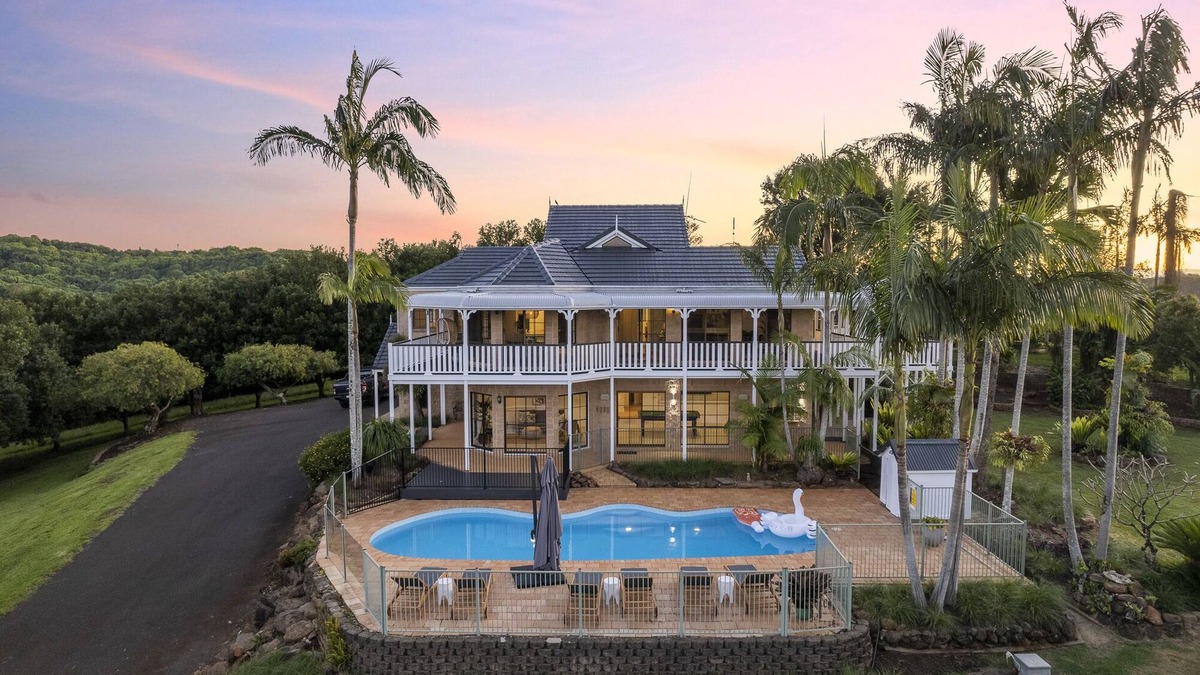 Pearces Creek Other | Halt Hill - Large Homestead in the Byron Hinterland with Sweeping views