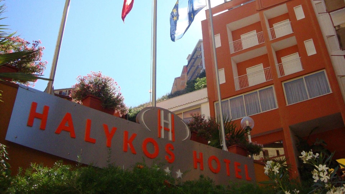 Cammarata Hotel | Halykos Hotel