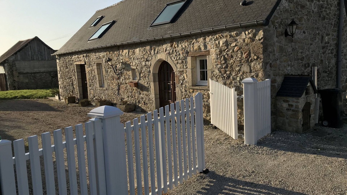 Rauville-la-Bigot Cottage | HAMADRYADE'S COTTAGE