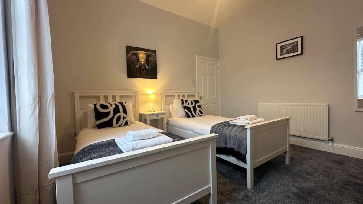 Blyth Apartment | Hambledon- 2Bed downstairs flat Blyth