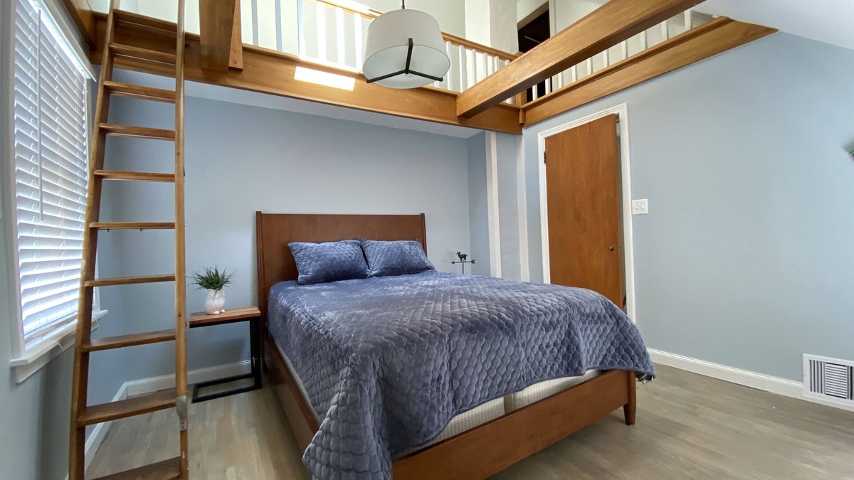 Hamburg House | Hamburg Home in Heart of Village