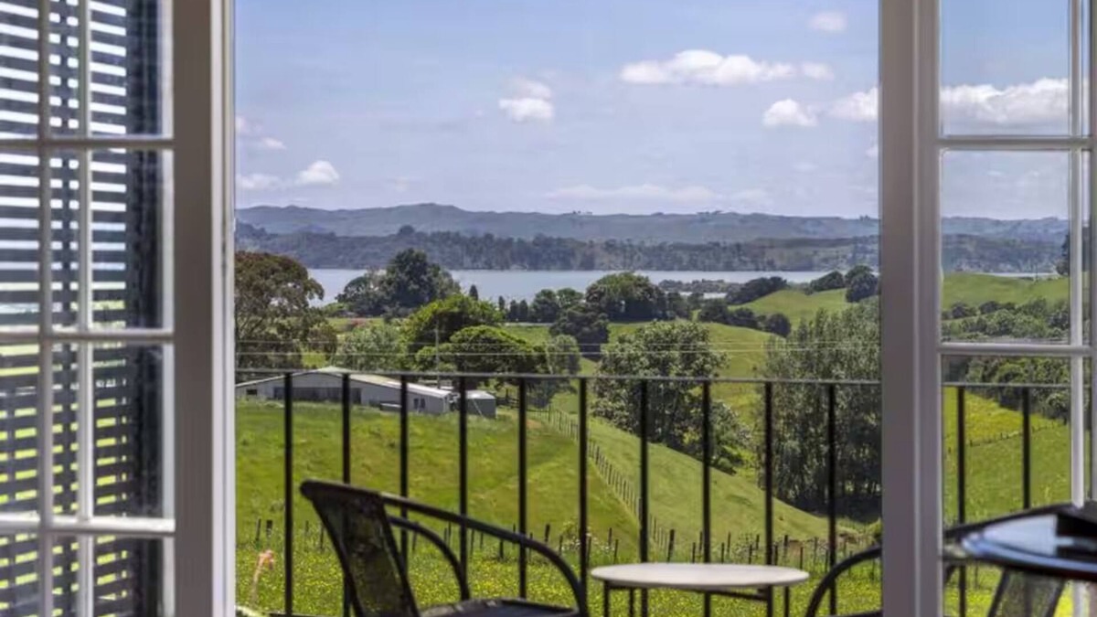 Raglan Apartment | Hame-With Homestead