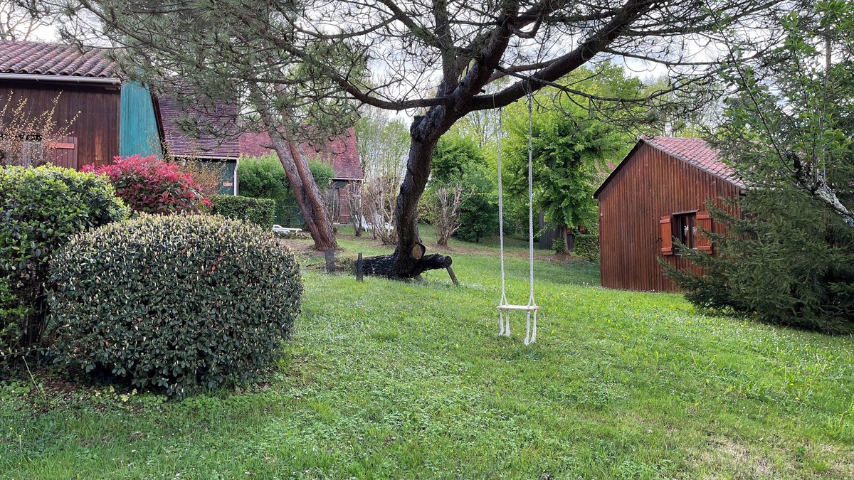 Saint-Avit-Senieur Other | Hameau des laurières