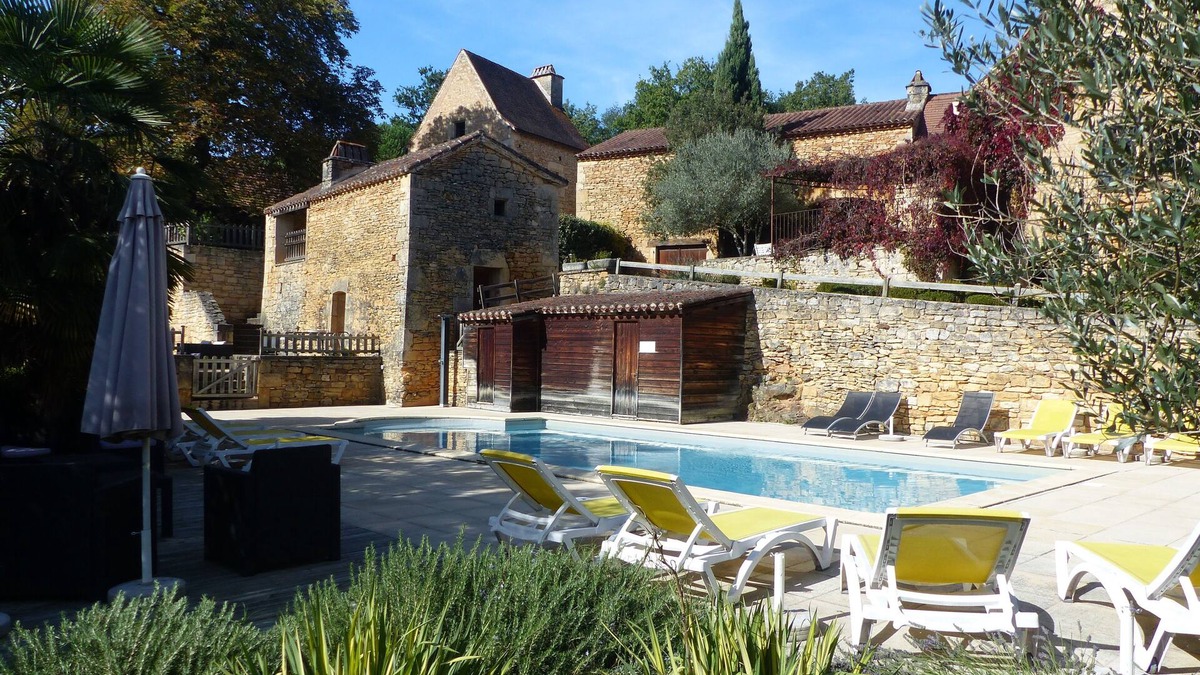 Saint-Front-sur-Lemance Cottage | Hameau du Peyrié - Character cottages (27 people), heated swimming pool, tennis, sauna