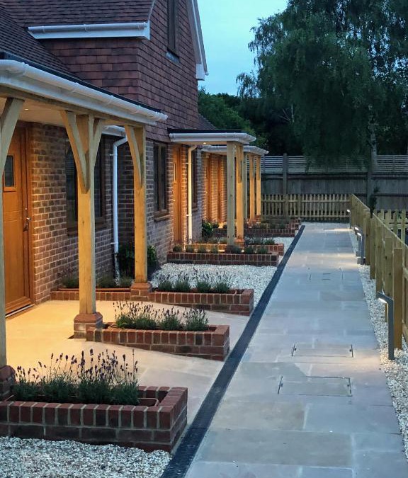 Woolbeding Hotel | Hamilton Arms Suites