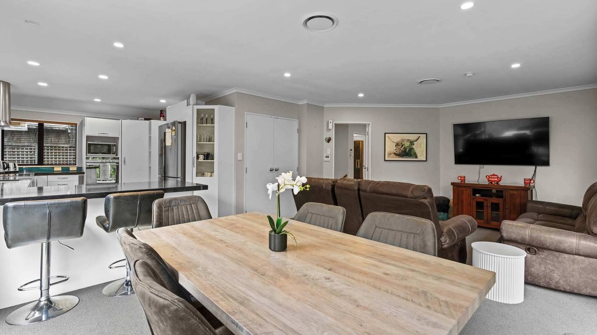 Hamilton House | Hamilton Hideout Summ