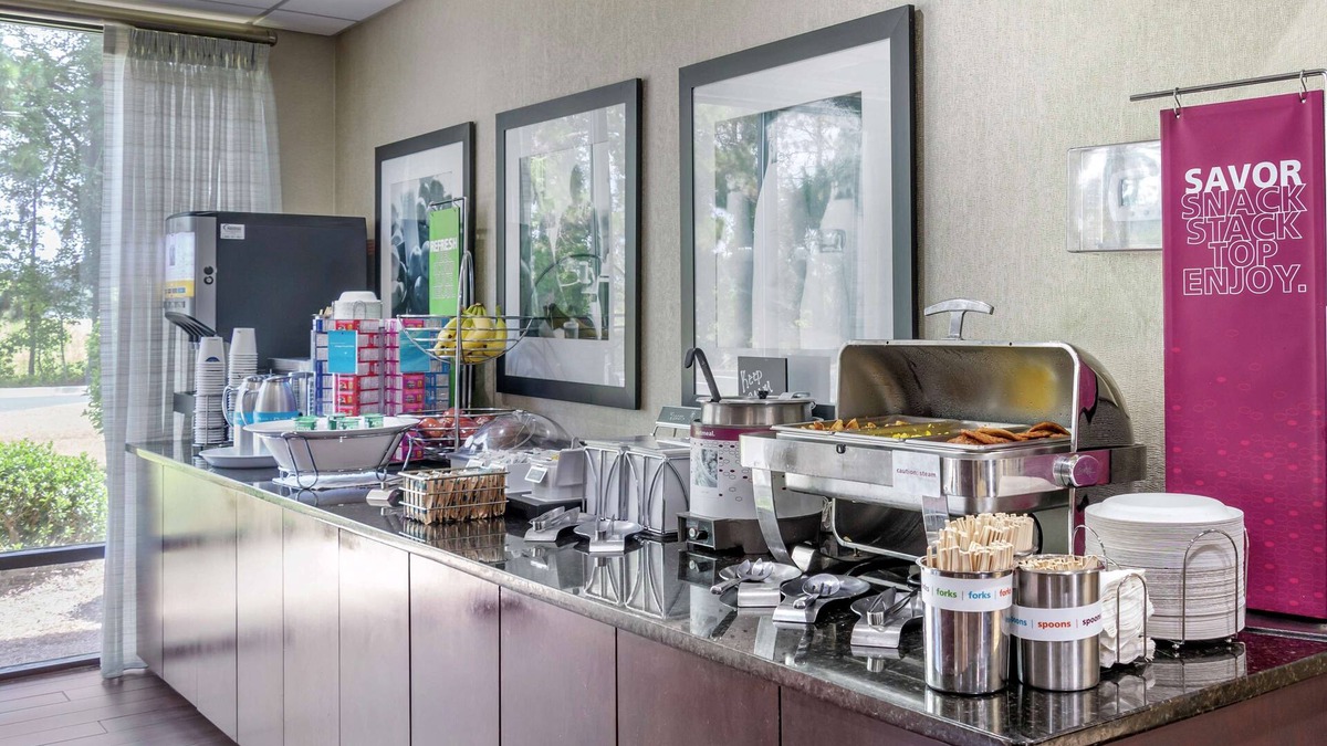 Adel Hotel | Hampton Inn Adel