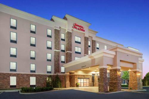 Roanoke Hotel | Hampton Inn and Suites Roanoke Airport/Valley View Mall