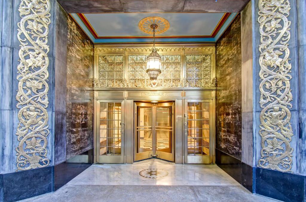 Central Business District Hotel | Hampton Inn and Suites Cincinnati - Downtown