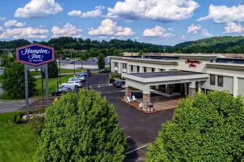 Cannonsburg Hotel | Hampton Inn Ashland