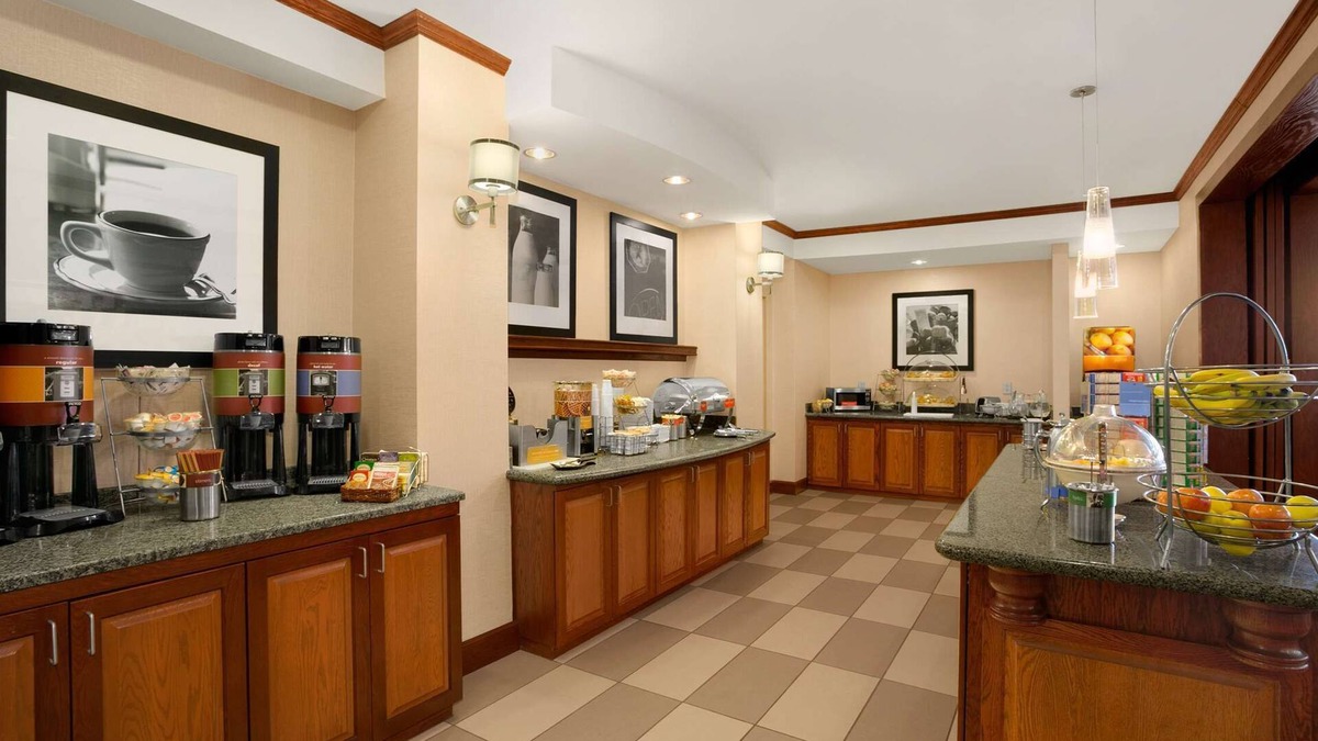 Athens Hotel | Hampton Inn Athens