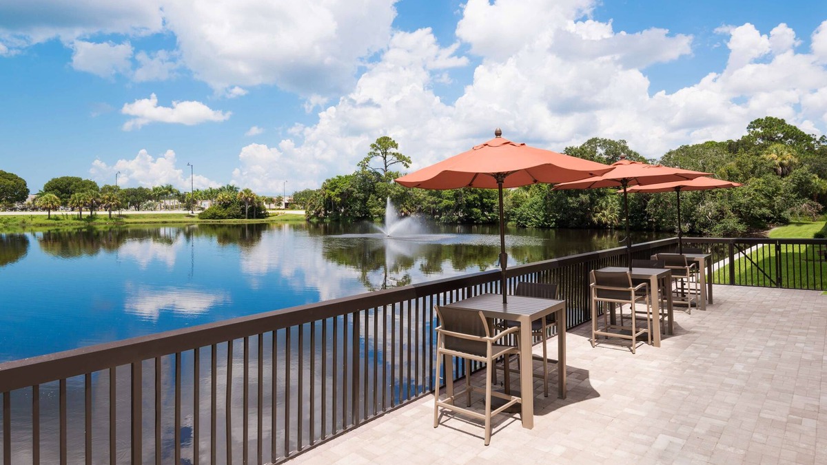 Bonita Springs Hotel | Hampton Inn Bonita Springs/Naples-North