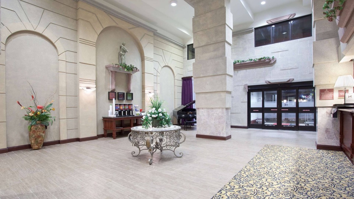 Bowling Green Hotel | Hampton Inn Bowling Green