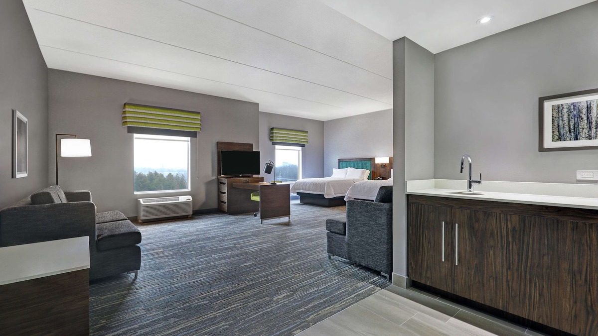 Peterborough Hotel | Hampton Inn by Hilton Peterborough