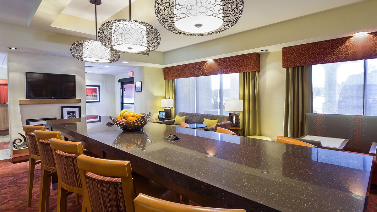 Eagan Hotel | Hampton Inn by Hilton Minneapolis/Eagan