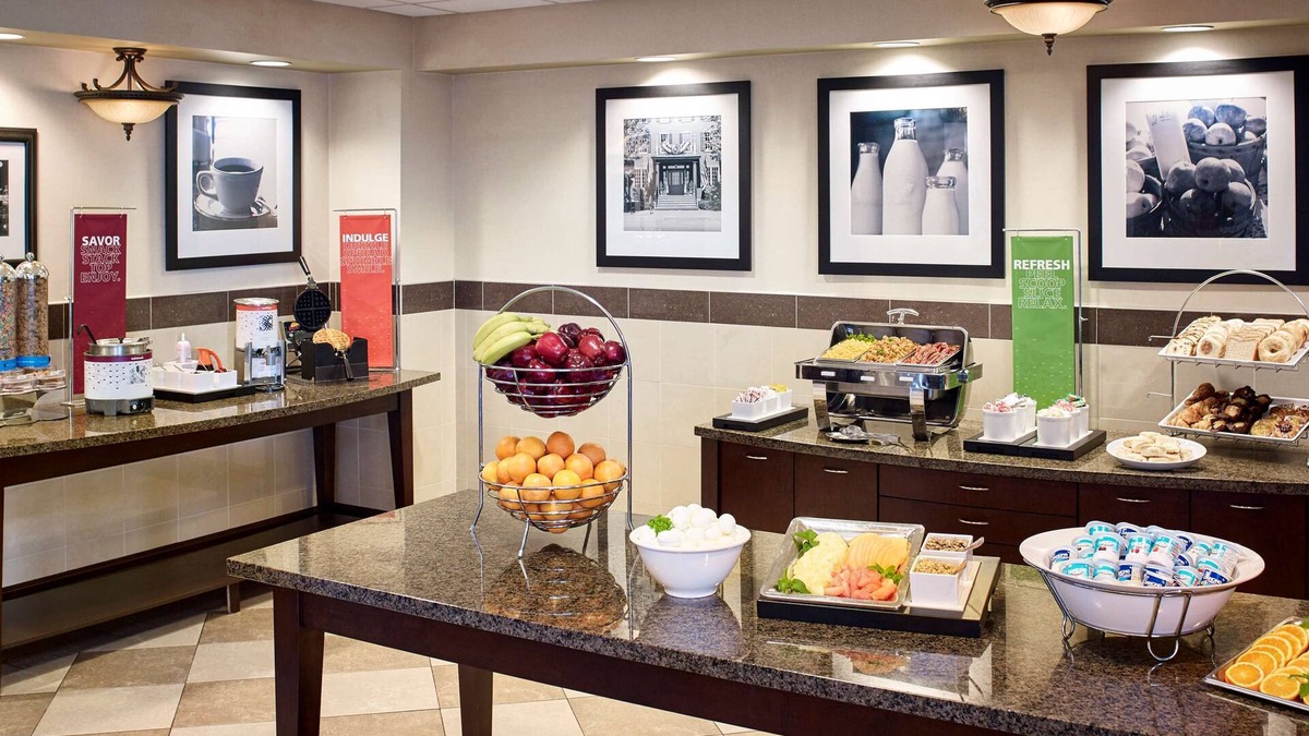 North Bay Hotel | Hampton Inn by Hilton North Bay