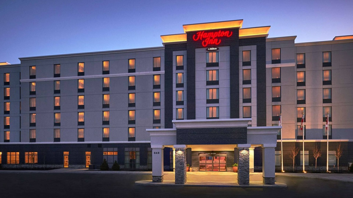 Timmins Hotel | Hampton Inn by Hilton Timmins