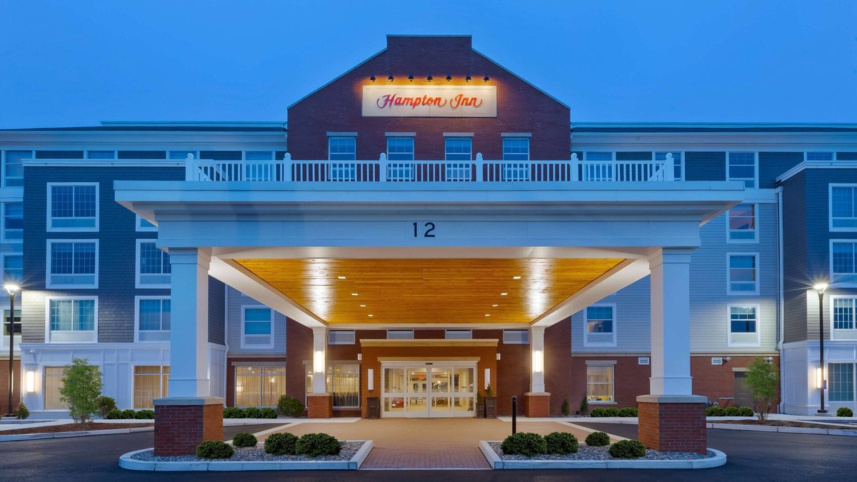 Buzzards Bay Hotel | Hampton Inn Cape Cod Canal