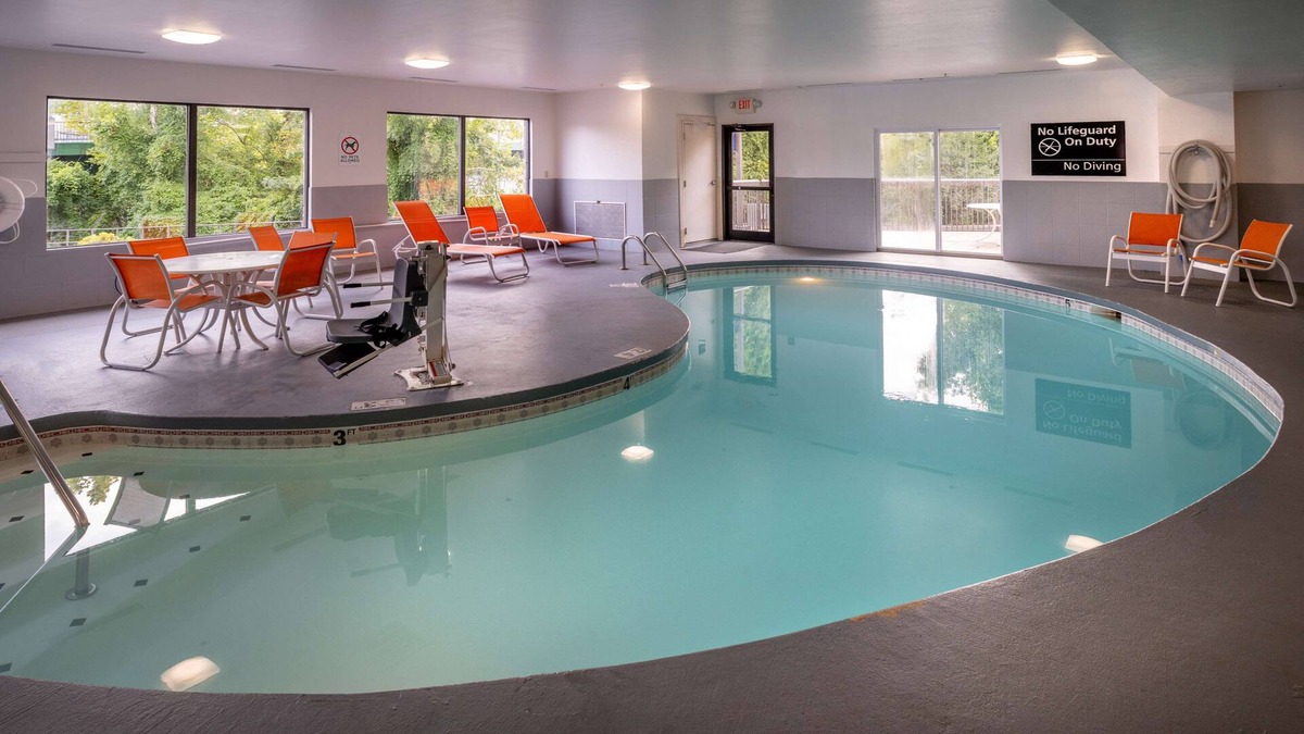 Charleston Hotel | Hampton Inn Charleston-Downtown