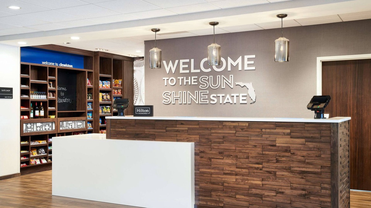 Clewiston Hotel | Hampton Inn Clewiston