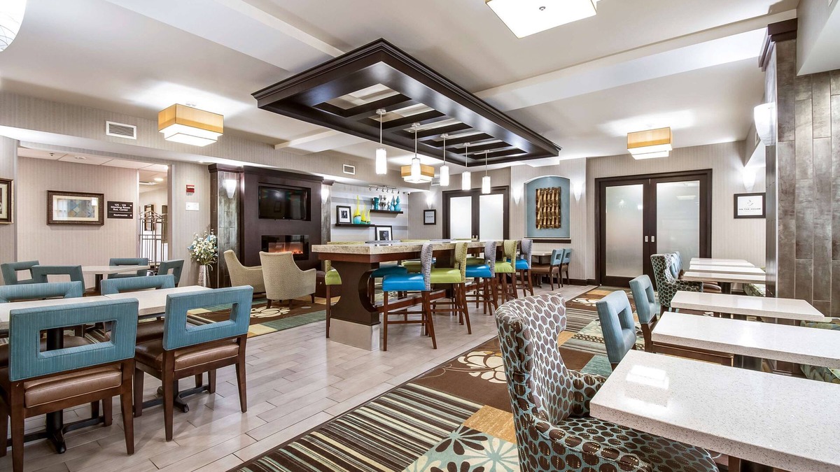 Columbus Hotel | Hampton Inn Columbus-West