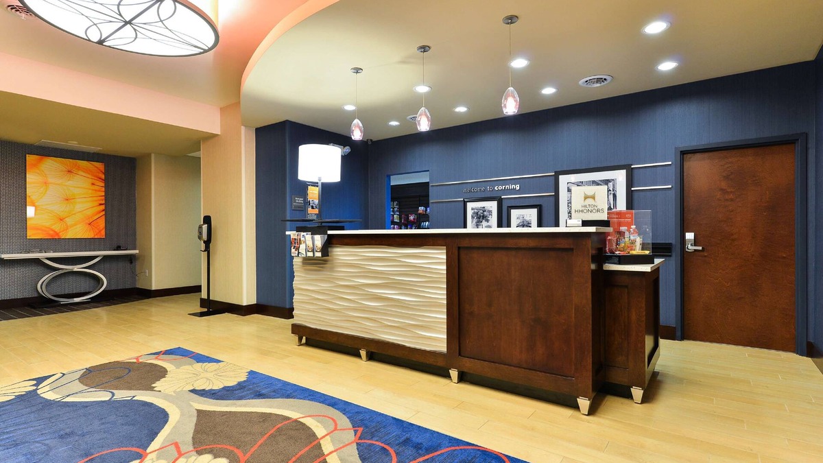 Painted Post Hotel | Hampton Inn Corning/Painted Post