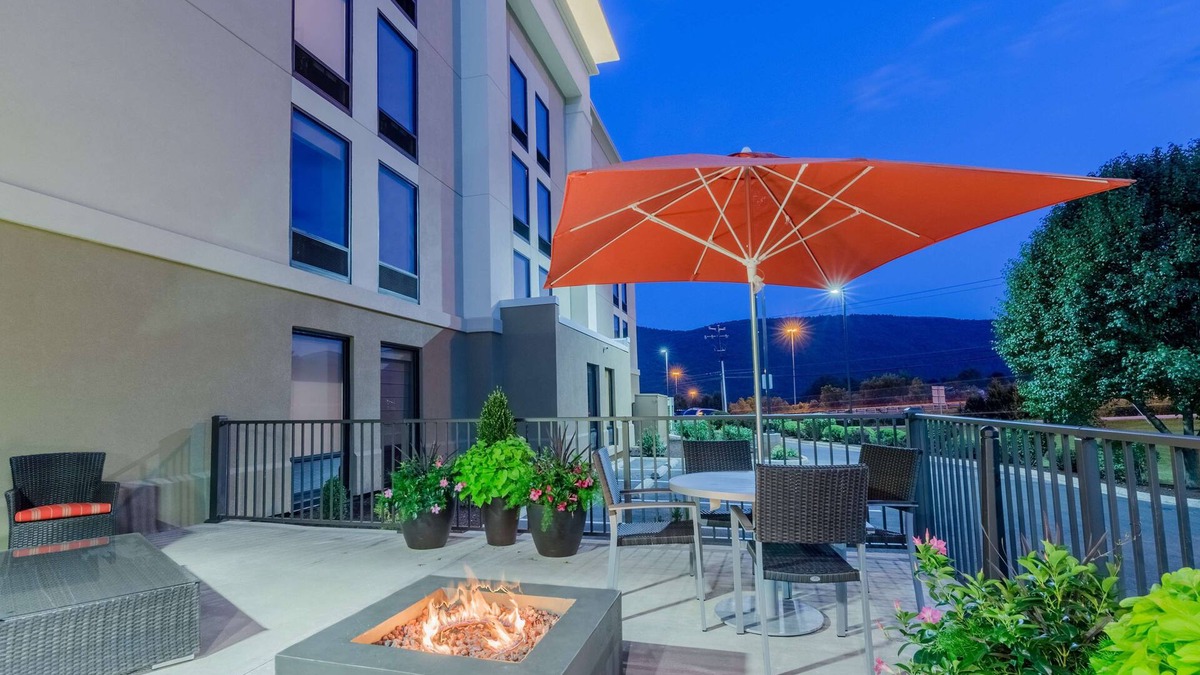 Covington Hotel | Hampton Inn Covington