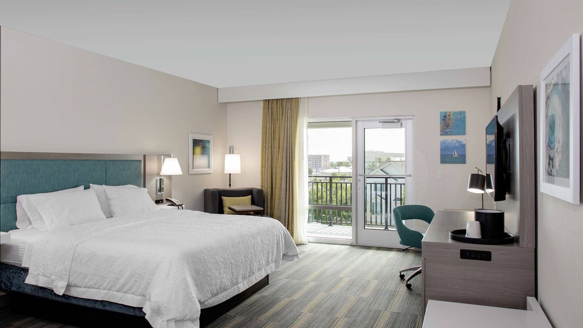 Dunedin Hotel | Hampton Inn Dunedin