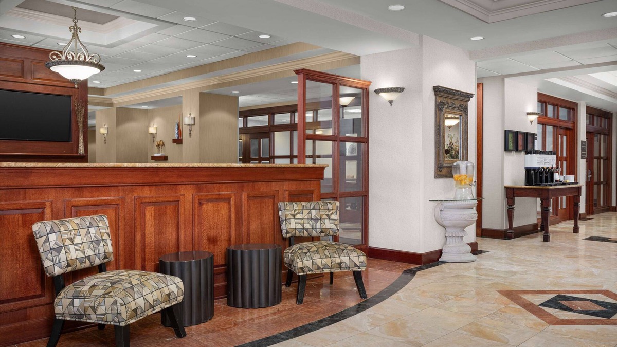 Easton Hotel | Hampton Inn Easton
