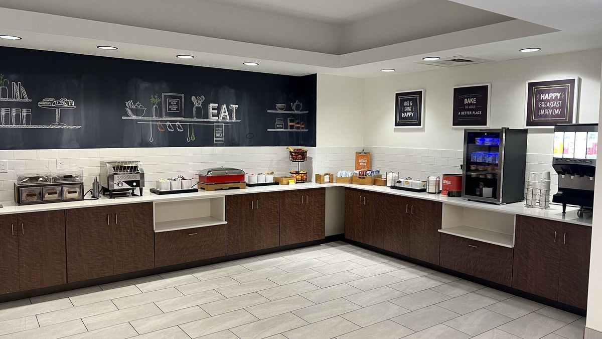 Fort Wayne Hotel | Hampton Inn Ft. Wayne/Dupont Road
