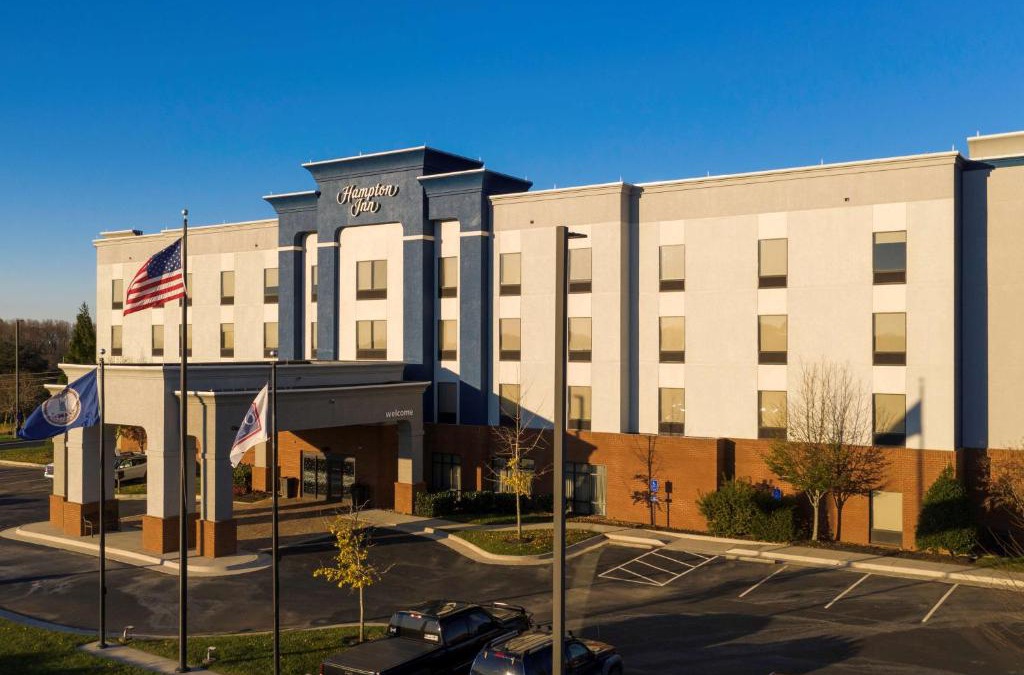 Callands-Gretna Hotel | Hampton Inn Gretna - Smith Mountain Lake