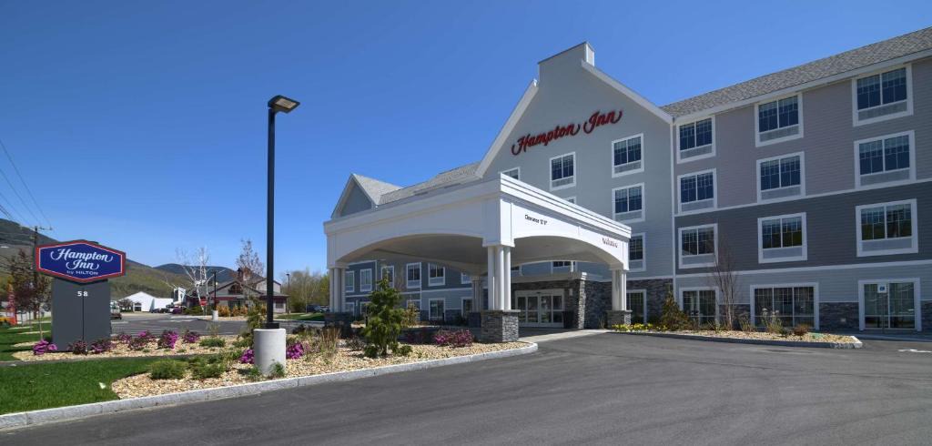 Lincoln Hotel | Hampton Inn Lincoln White Mountains