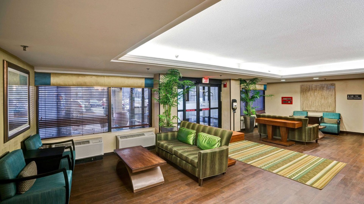 Milford Hotel | Hampton Inn Milford