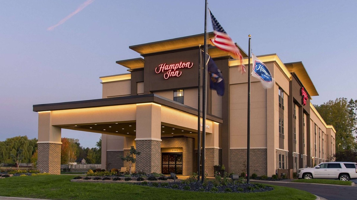 Mount Pleasant Hotel | Hampton Inn Mt. Pleasant