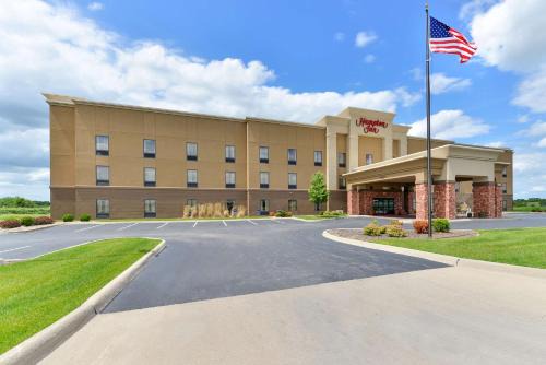 Muscatine Hotel | Hampton Inn Muscatine