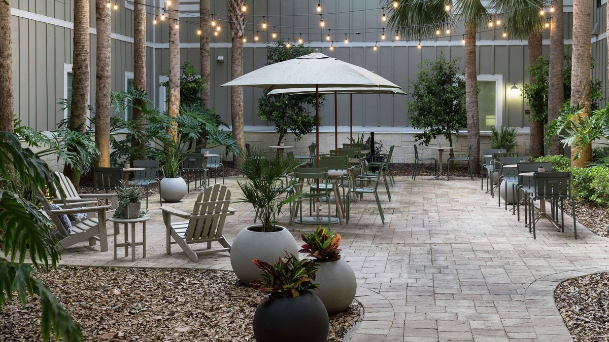 New Smyrna Beach Hotel | Hampton Inn New Smyrna Beach
