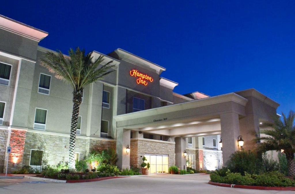 Orange Hotel | Hampton Inn Orange
