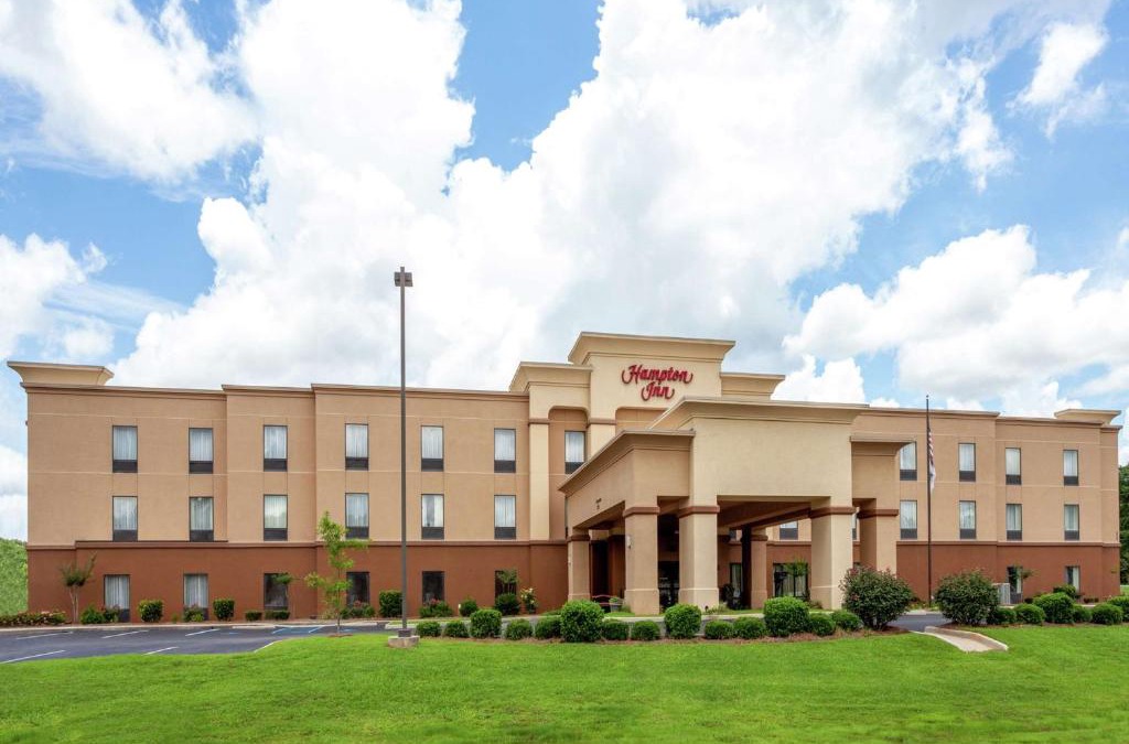 Ozark Hotel | Hampton Inn Ozark